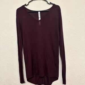 Lululemon maroon long sleeve top. Size 6